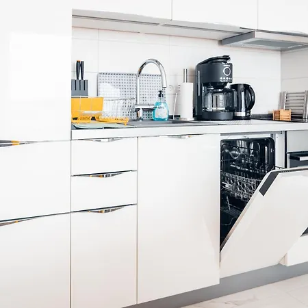 アパート Panoramic View ロゴズニッツァ