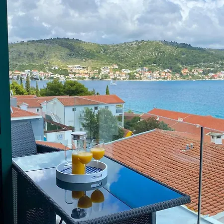 Panoramic View Apartman *